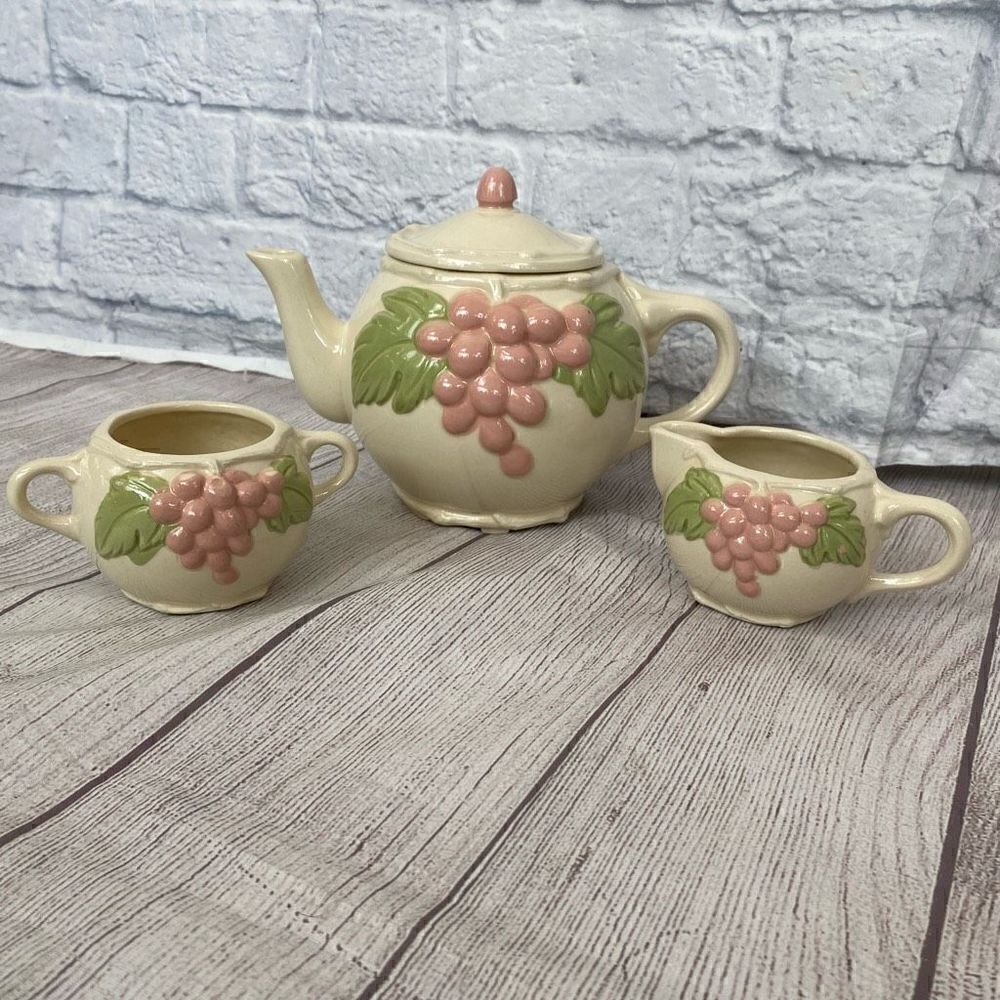 Teapot set w/leaves & grapes teapot sugar & creamer bowl ivory & pink
